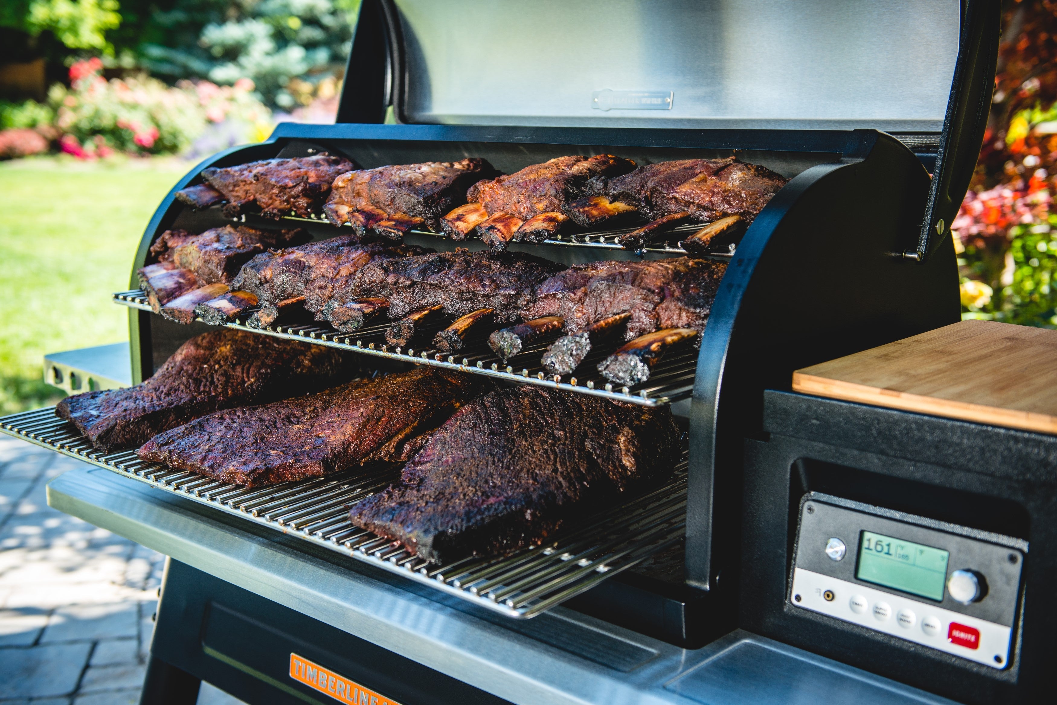 TRAEGER Timberline - 1300 Pellet Grill