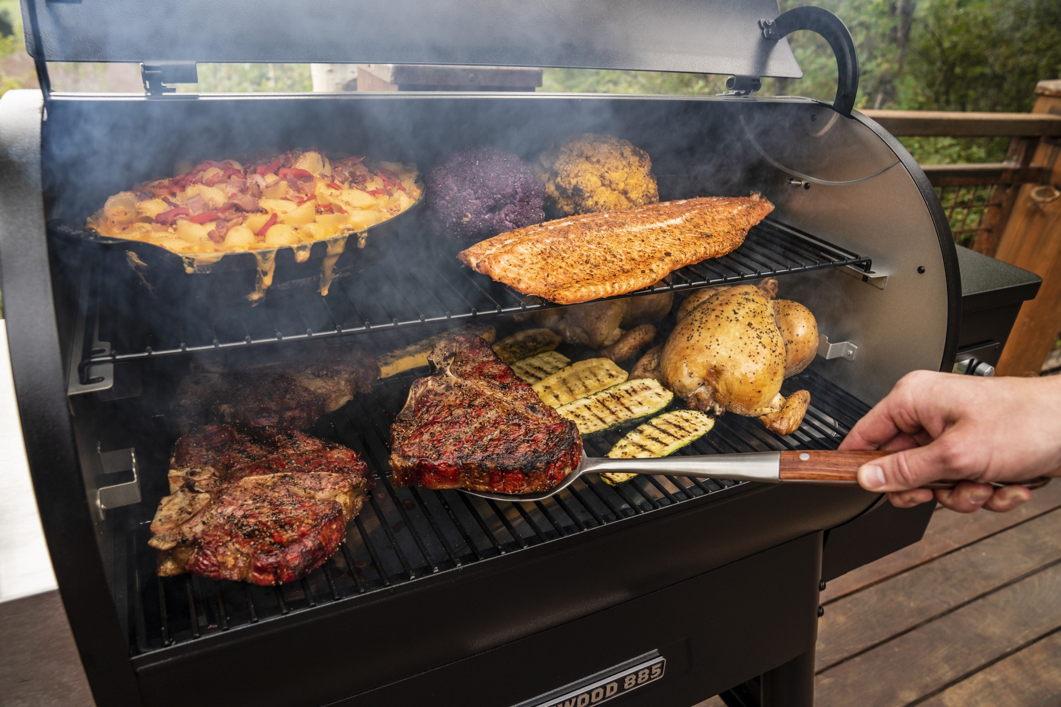 TRAEGER Ironwood - 885 Pellet Grill