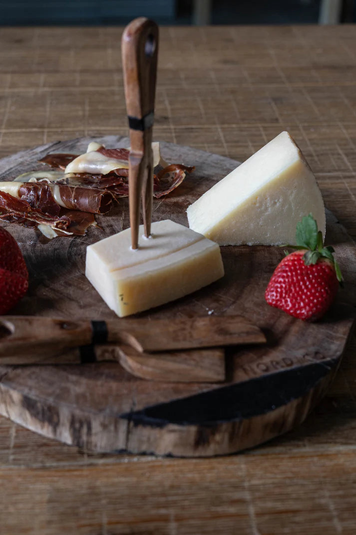 NORDICO Wooden Cheese Board Set with Cheese Knives